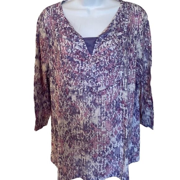 Beautiful lavender Top! Size Large - Picture 1 of 3
